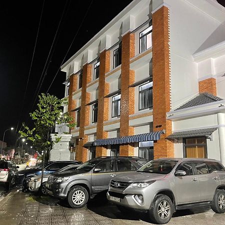 Sai Gon Ha Tien Hotel Buitenkant foto